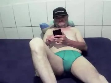 bolado23 from Chaturbate
