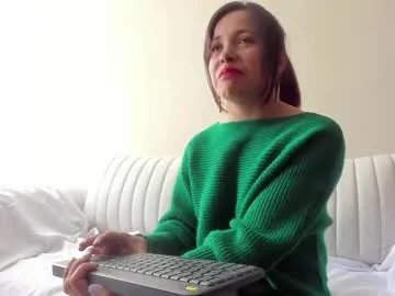 cheek_chic12 from Chaturbate