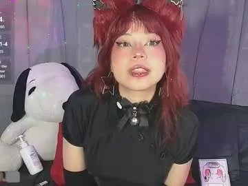 cherrywitchy from Chaturbate