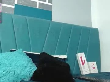 chloe_brownn1 from Chaturbate