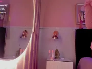 chloe_watson_ from Chaturbate