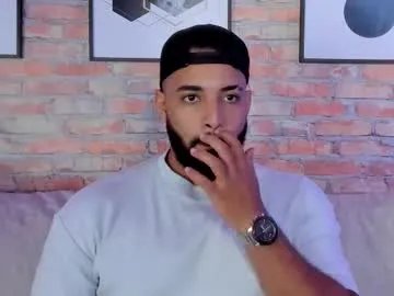 chris_varden from Chaturbate