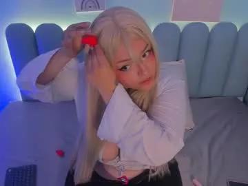 curvy_rousi from Chaturbate