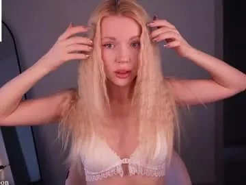 cutebon from Chaturbate