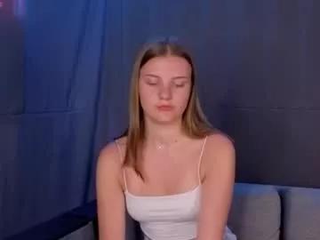 cuttielinda from Chaturbate