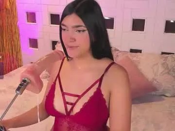 daaphne__ from Chaturbate