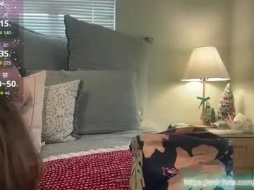 daddyslittlegirl12 from Chaturbate