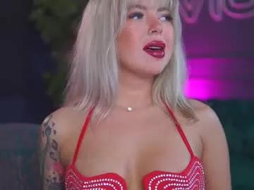 Naked Room daenerysdrogo 