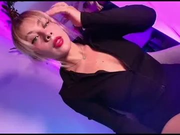 dalilathoms from Chaturbate