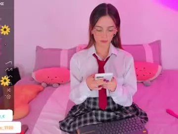 daphne_cooper1 from Chaturbate