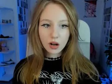 dariatate from Chaturbate