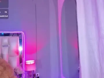 darlyn_tenderhot__ from Chaturbate