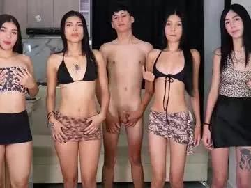 Naked Room dears_pearlss 