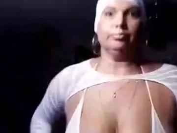 deedeemarie02 from Chaturbate