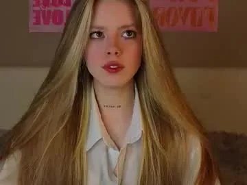 denaebeste from Chaturbate