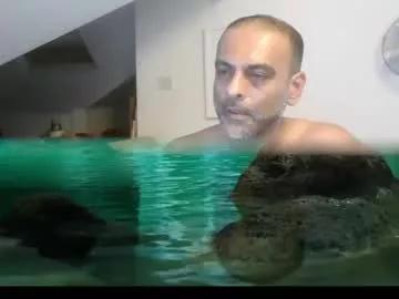 diddlysquatter from Chaturbate