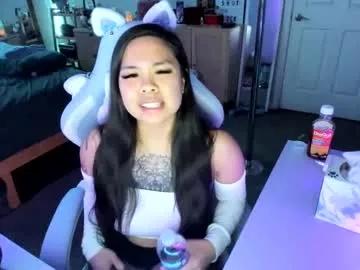 dolllface from Chaturbate