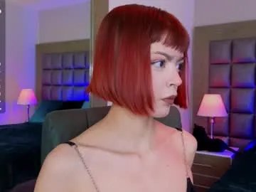 dolyconor from Chaturbate