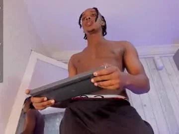 dominicsccott from Chaturbate