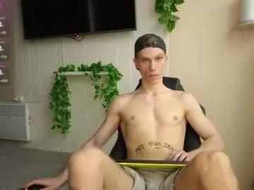 Naked Room donnikon 