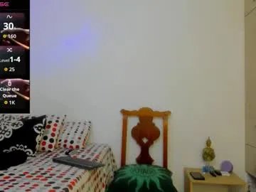 dusan_grey from Chaturbate