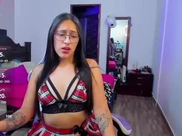 elektra_miller18 from Chaturbate
