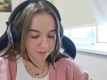elizabethrobertello from Chaturbate