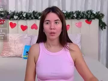 ellaander from Chaturbate