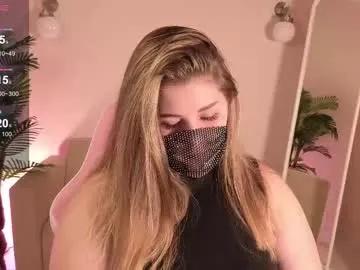 Ellaya_ from Chaturbate