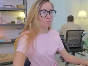 ellcrys from Chaturbate