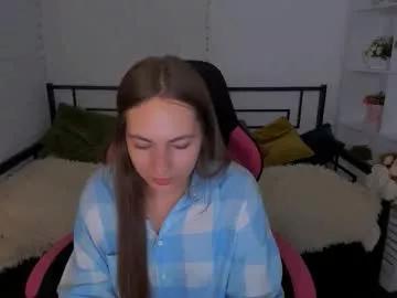 Naked Room elma_lily 