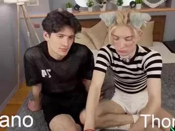 Naked Room elvano_et 