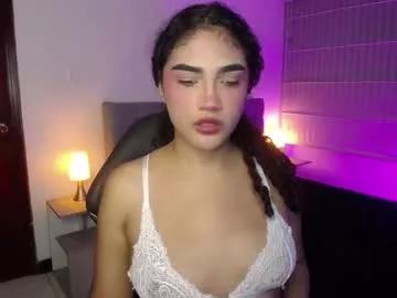 emiily_smith1_ from Chaturbate