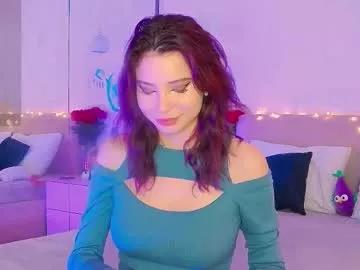 emma_plux from Chaturbate