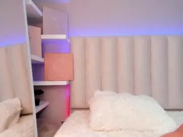 emma_roberts_1 from Chaturbate