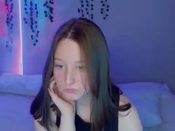 Emmawise221 from Chaturbate