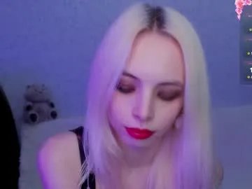 empress_ki from Chaturbate