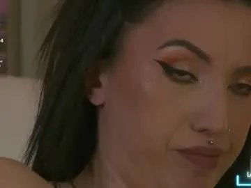 enyahazell from Chaturbate