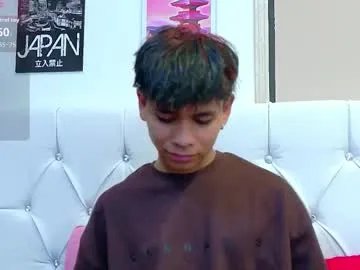 ethan_westt from Chaturbate