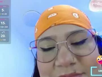 evelin_zaens from Chaturbate
