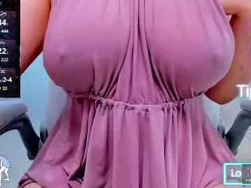 evelyne_rose from Chaturbate