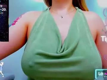 evelyne_rose from Chaturbate