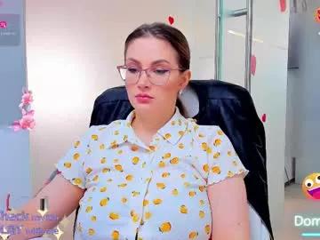 evelyne_rose from Chaturbate