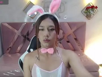 evy_lux_v from Chaturbate