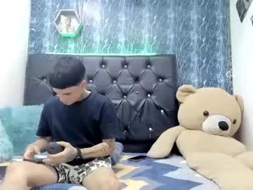 exotichot_couple from Chaturbate