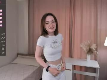 fannycarradine from Chaturbate