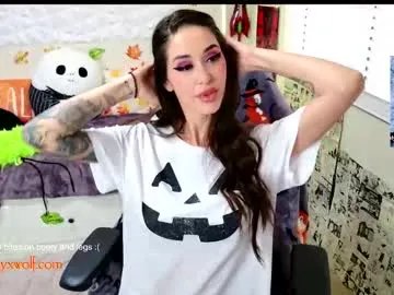 fantasyxwolf from Chaturbate