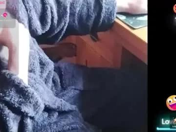 Naked Room fellainsp8 