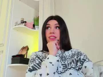 Naked Room femdomheels 