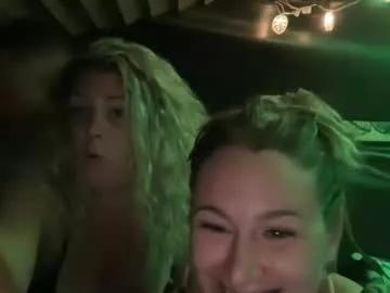 fillmeupmama from Chaturbate